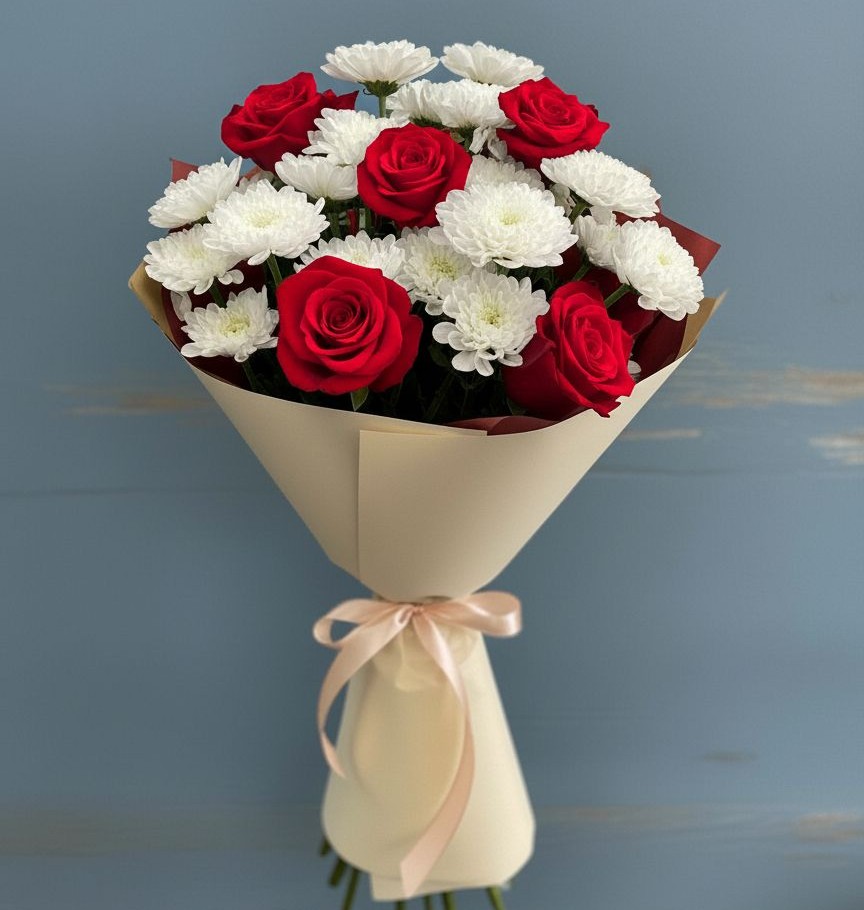 Букет цветов из: Розы и Хризантемы в Красном Балтийце