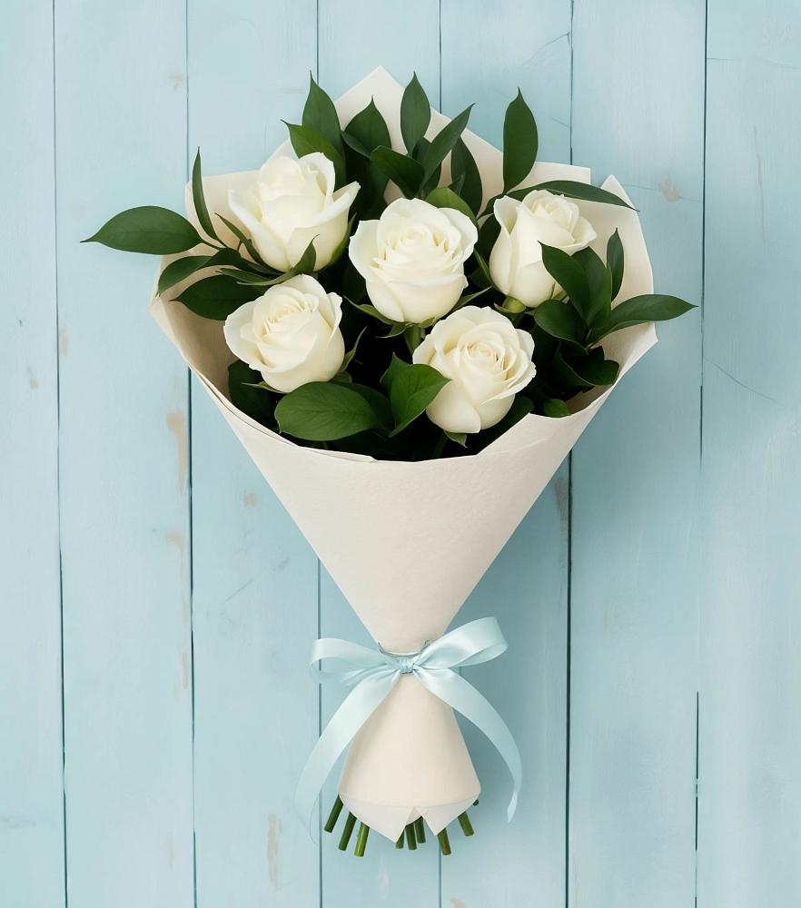 Букет цветов из: Розы в Красном Балтийце