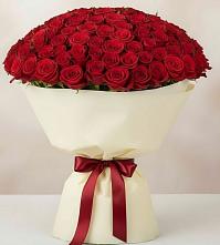 Букет 101 Красная роза Милано #REPLACE_PRED# Красном Балтийце