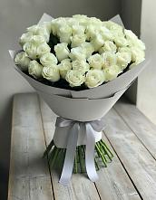 Букет 35 Белых роз в Красном Балтийце