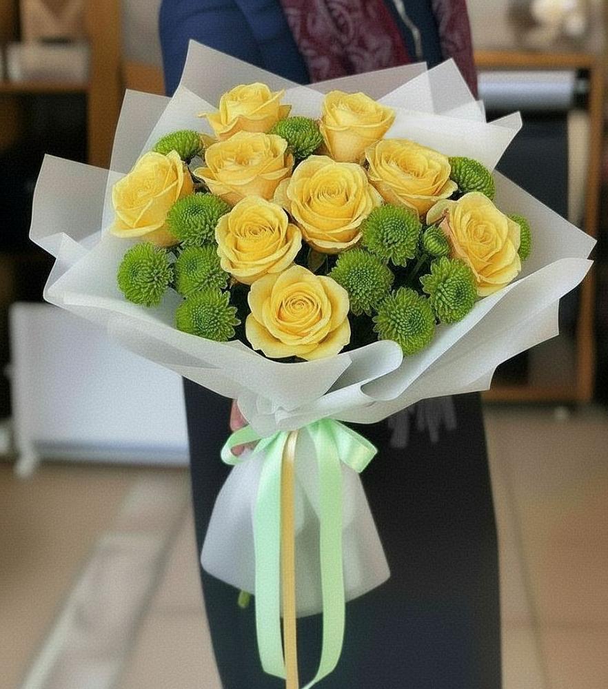 Букет цветов из: Хризантемы и Розы в Красном Балтийце