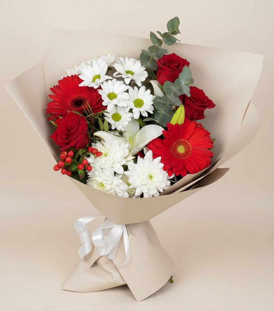 Букет цветов из: Розы, Хризантемы, Герберы и Лилии в Красном Балтийце