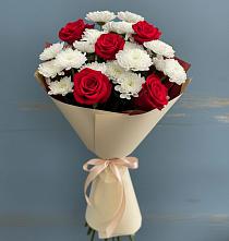 Букет цветов из:  Розы и Хризантемы в Красном Балтийце