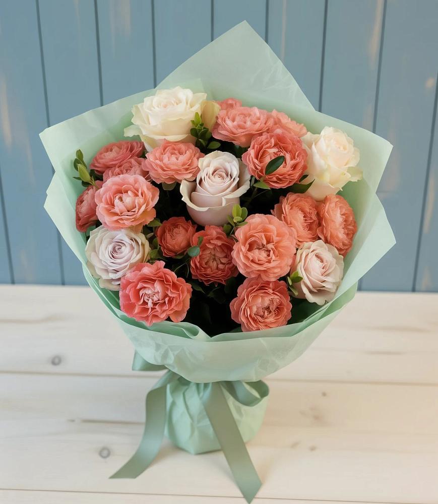 Букет цветов из: Розы в Красном Балтийце