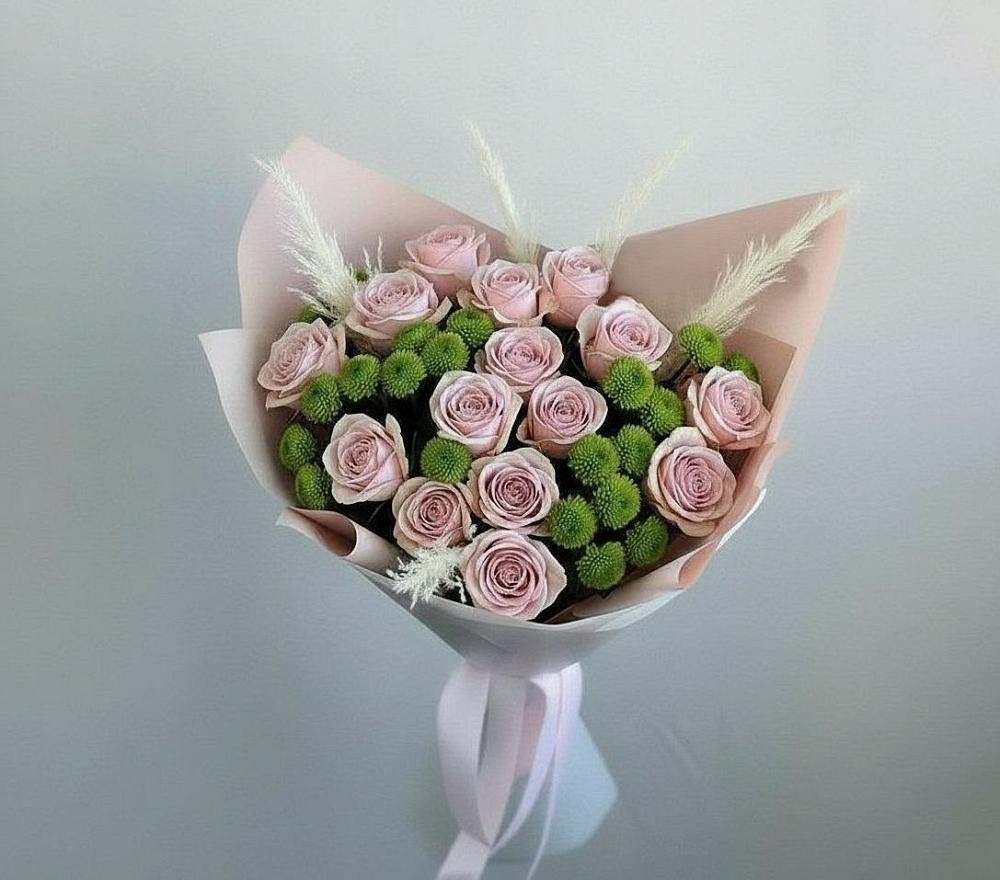 Букет цветов из: Розы и Хризантемы в Красном Балтийце