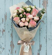 Букет цветов из:  Розы в Красном Балтийце