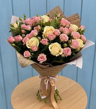 Букет цветов из:  Розы в Красном Балтийце