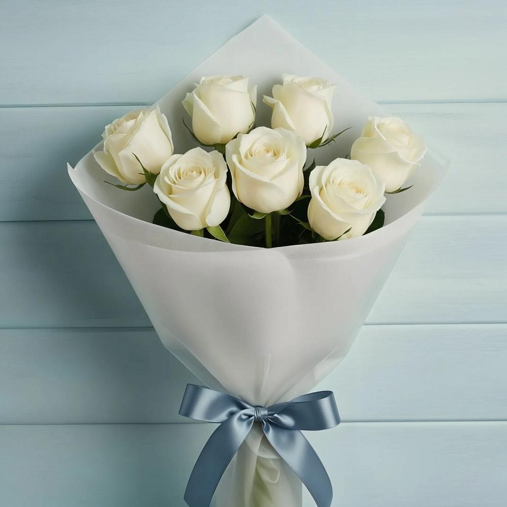 Букет 7 Белых роз Эдлесс Лав в Красном Балтийце