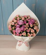 Букет цветов из:  Розы в Красном Балтийце